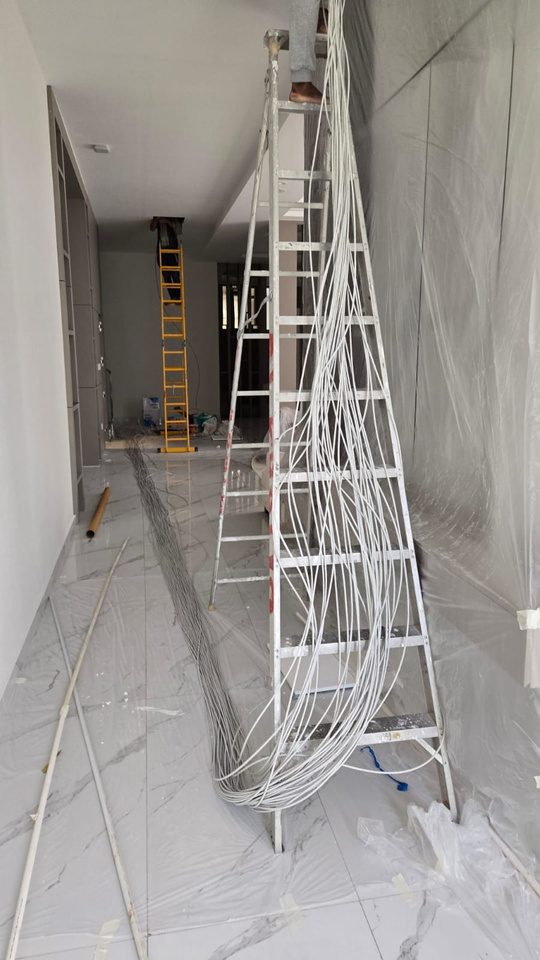 Structured cabling installation at a luxury villa in Al Khawaneej
